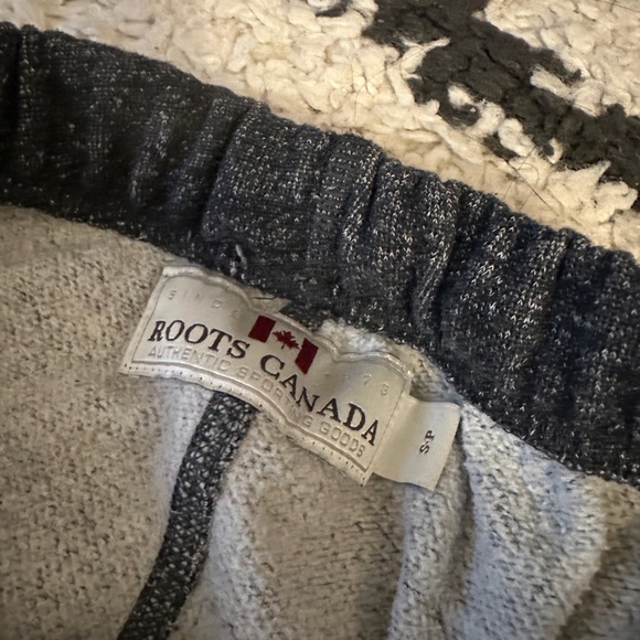 Roots Sweatpant size S - Picture 2 of 3